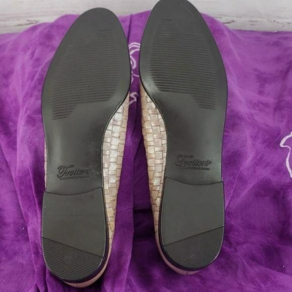 Trotters Beige Leather Upper Slide On Shoes - Picture 5 of 8